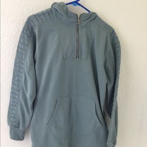 TRUTH SUBSTANCE COMMON SENSE HOODIE SMALL PRE OWNED